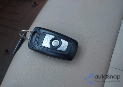 2014 BMW 320I xDrive из США, поврежденный, VIN WBA3C3G59ENS67555